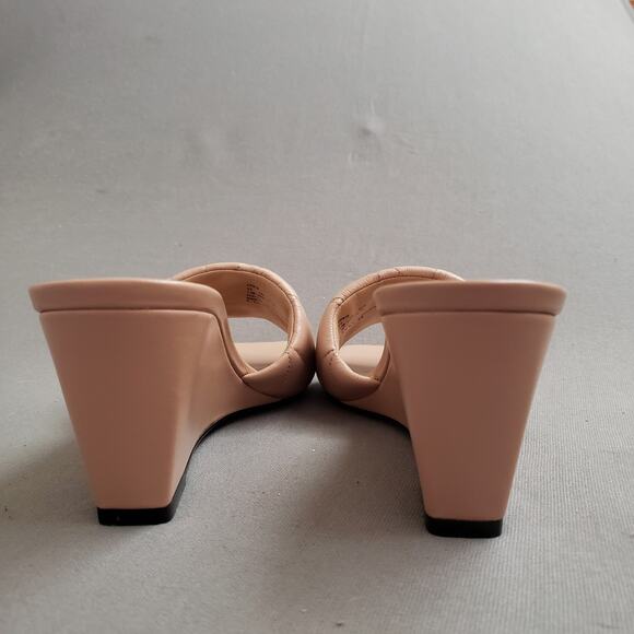 COACH Emma Leather Wedges in Buff Size 7.5 COAH-WZ182 Quilted Tan - Picture 8 of 16